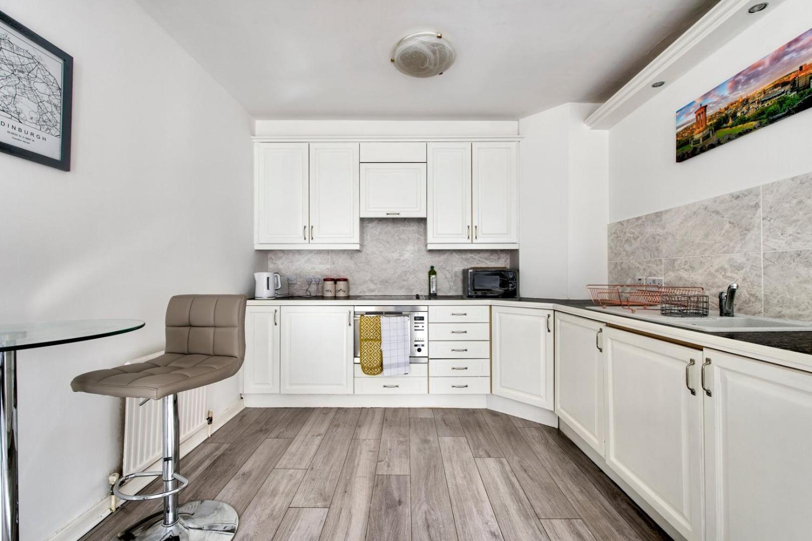 Guestready - Bright & Airy 1Br Flat In Center Apartment Edinburgh Exterior foto